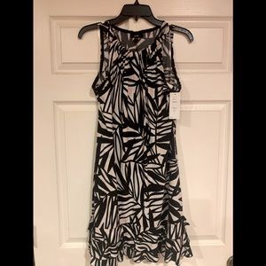 NWT - Black and White Semi-Formal Dress - Large